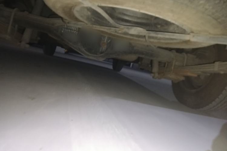Used Wuling Rongguang V 2015 1.5L Standard Version Chassis Rear