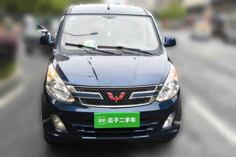 Used Wuling Rongguang V 2015 1.2L Standard Version Front