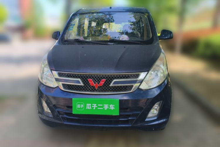Used Wuling Rongguang V 2015 1.2L Standard Version Front