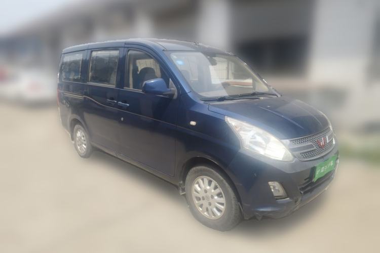 Used Wuling Rongguang V 2015 1.2L Standard Version Front Right 45 Deg