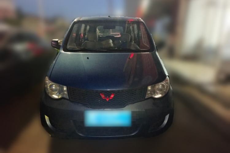 Used Wuling Rongguang V 2015 1.5L Base Version Front