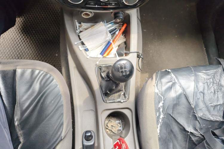 Used Wuling Rongguang V 2015 1.2L Standard Version Gear Lever