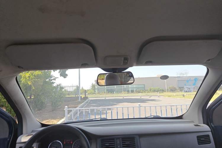 Used Wuling Rongguang V 2015 1.2L Practical Model Headliner