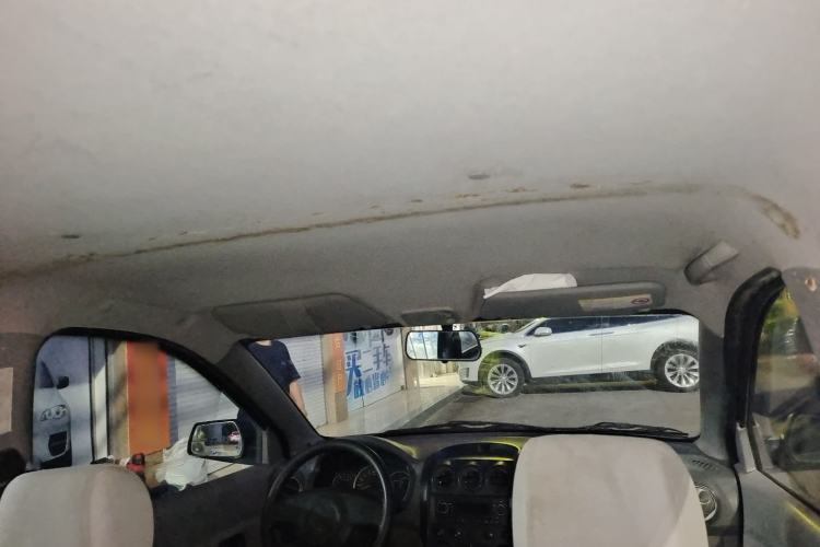 Used Wuling Rongguang V 2015 1.5L Base Version Headliner
