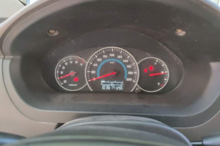 Used Wuling Rongguang V 2015 1.2L Standard Version Instrument Cluster