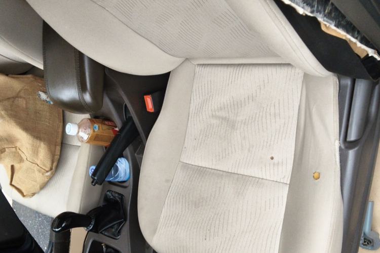 Used Wuling Rongguang V 2015 1.2L Standard Version Left Front Seat