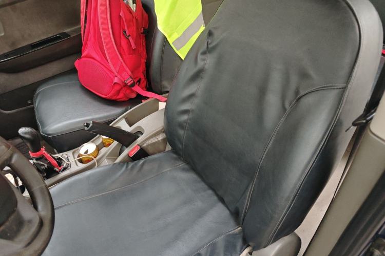Used Wuling Rongguang V 2015 1.2L Base Version Left Front Seat