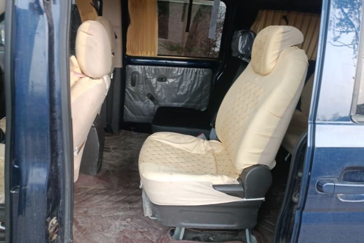 Used Wuling Rongguang V 2015 1.5L Standard Version Left Rear Seat