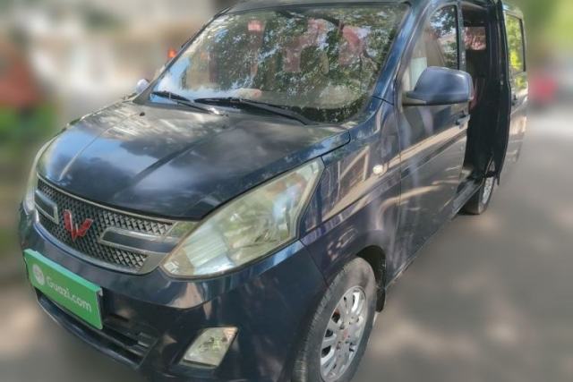 Used Wuling Rongguang V 2015 1.2L Standard Version