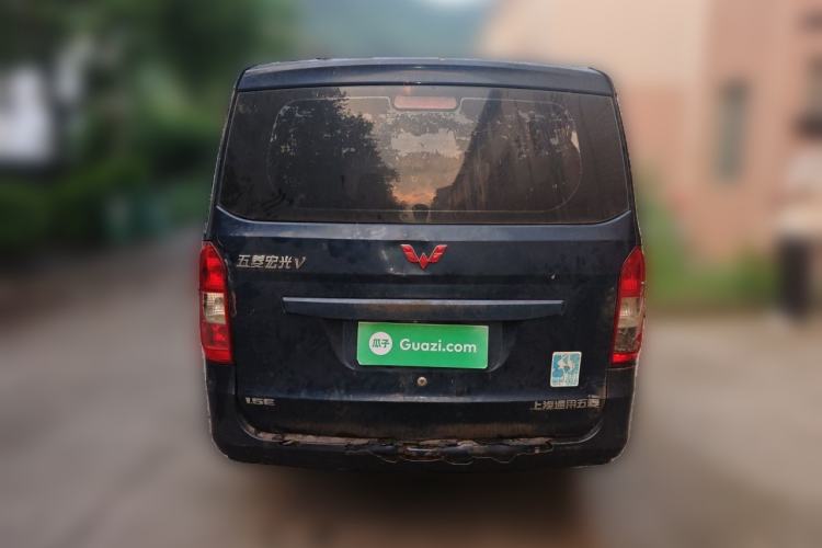 Used Wuling Rongguang V 2015 1.5L Practical Version Rear