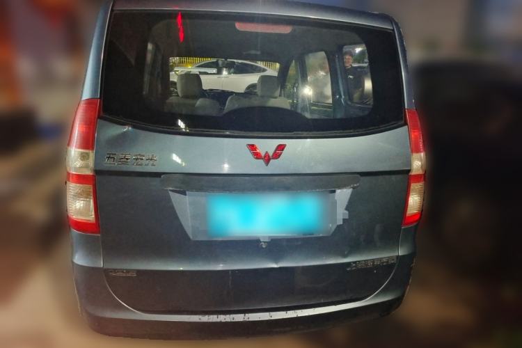 Used Wuling Rongguang V 2015 1.5L Base Version Rear