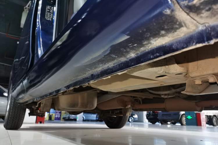 Used Wuling Rongguang V 2015 1.2L Base Version Right Side Sill
