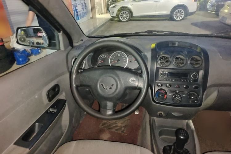 Used Wuling Rongguang V 2015 1.5L Base Version Steering Wheel