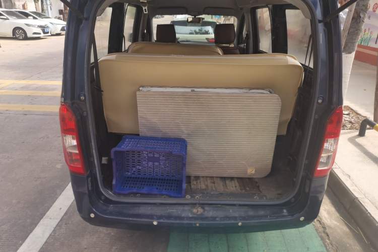 Used Wuling Rongguang V 2015 1.2L Base Version Trunk