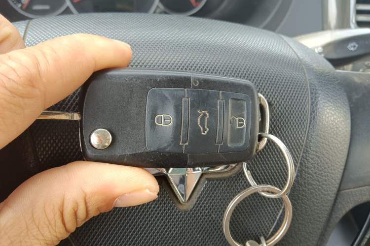 Used Wuling Rongguang V 2015 1.2L Base Version Vehicle Key