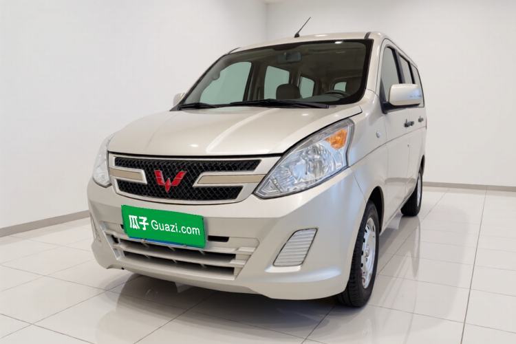 Used Wuling Rongguang V 2015 1.2L Practical Model Guazi used car, China used car export, Used car for sale, Used cars, Cheapest cars for sale