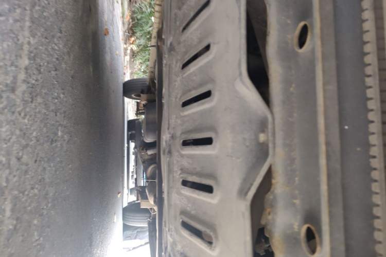 Used Wuling Rongguang V 2015 1.5L Base Version Chassis Front