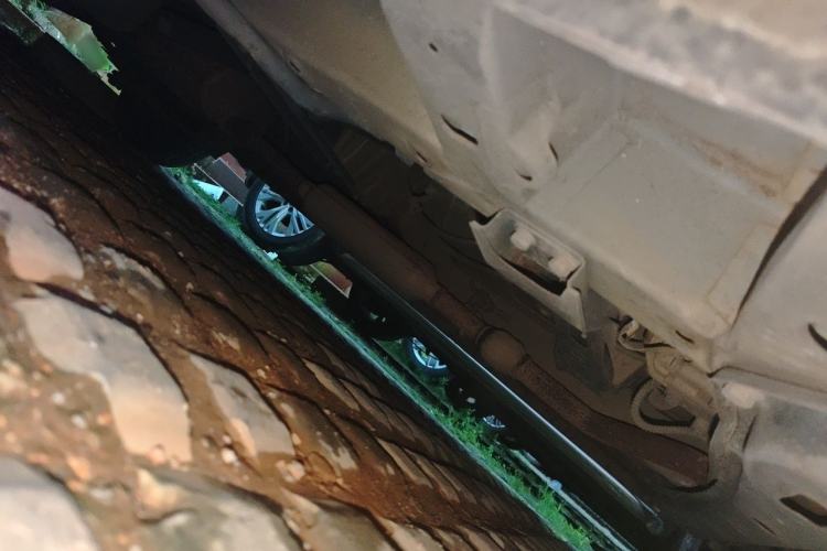 Used Wuling Rongguang V 2015 1.5L Standard Version Chassis Front Right