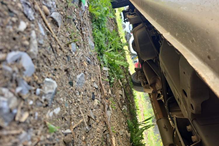 Used Wuling Rongguang V 2015 1.2L Base Version Chassis Front Right