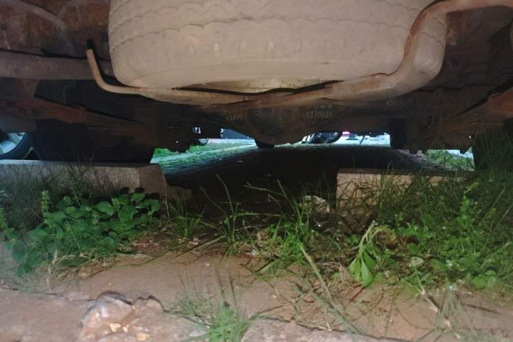 Used Wuling Rongguang V 2015 1.5L Standard Version Chassis Rear