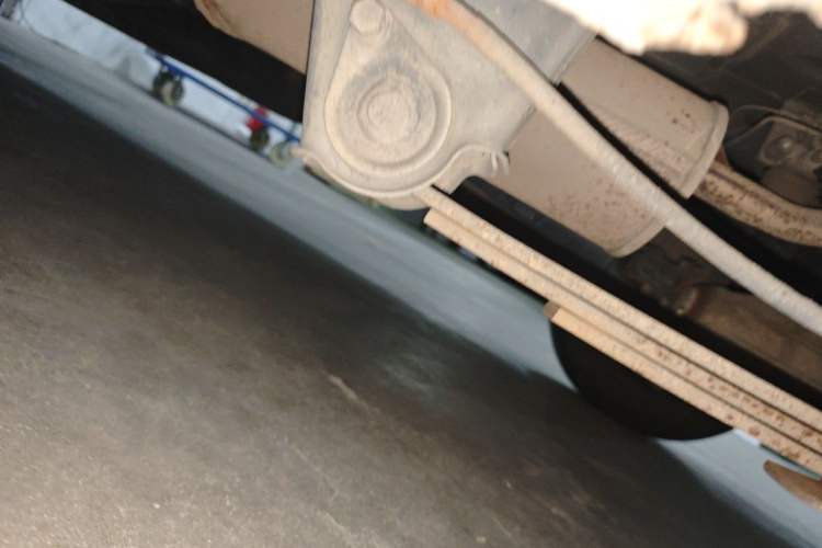 Used Wuling Rongguang V 2015 1.2L Practical Model Chassis Rear Left