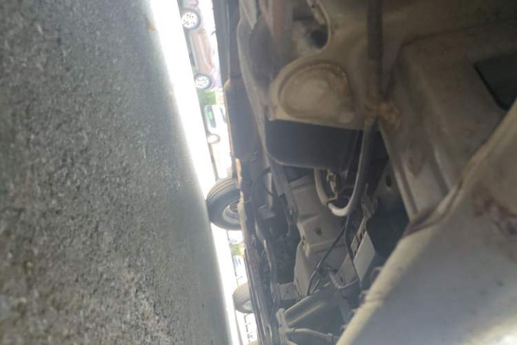 Used Wuling Rongguang V 2015 1.5L Base Version Chassis Rear Right