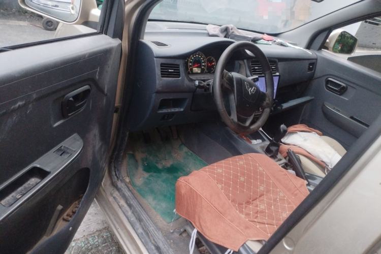 Used Wuling Rongguang V 2015 1.5L Base Version Driver Seat