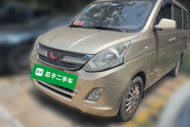 Used Wuling Rongguang V 2015 1.5L Standard Version