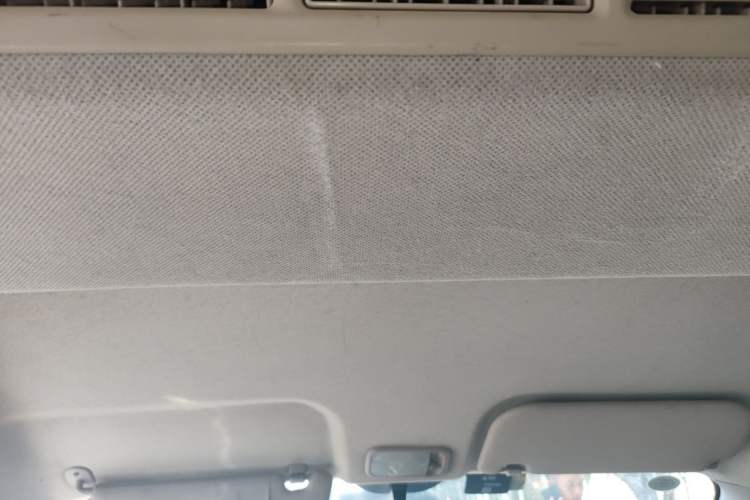 Used Wuling Rongguang V 2015 1.5L Base Version Headliner