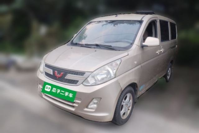 Used Wuling Rongguang V 2015 1.5L Base Version