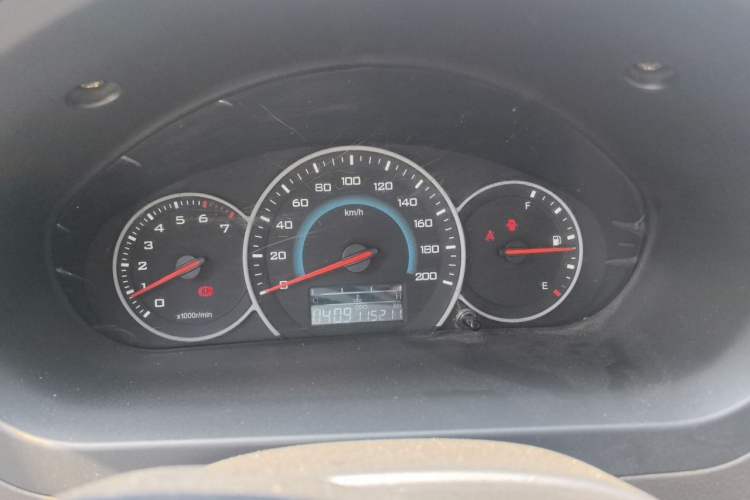 Used Wuling Rongguang V 2015 1.5L Standard Version Instrument Cluster