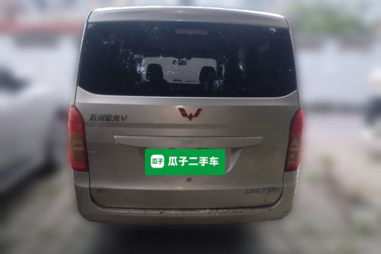 Used Wuling Rongguang V 2015 1.5L Base Version Rear