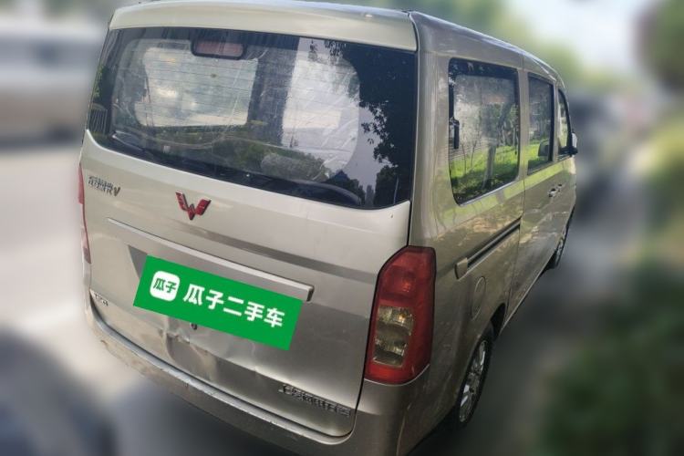 Used Wuling Rongguang V 2015 1.5L Base Version Rear Right 45 Deg