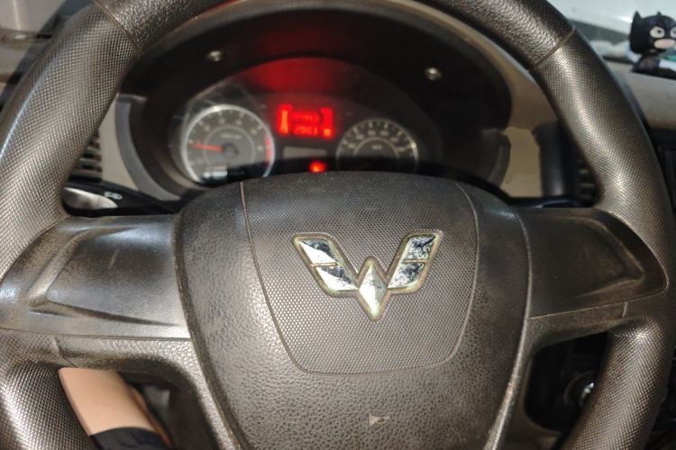 Used Wuling Rongguang V 2015 1.2L Practical Model Steering Wheel