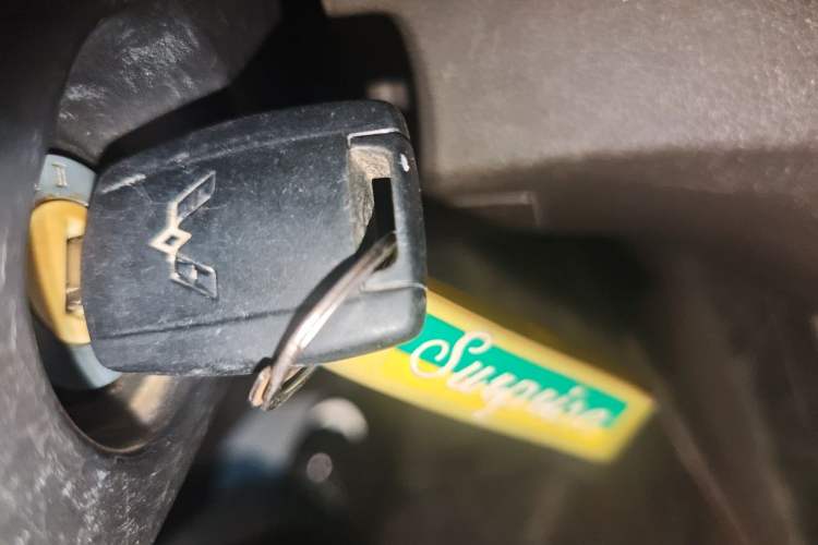 Used Wuling Rongguang V 2015 1.5L Standard Version Vehicle Key
