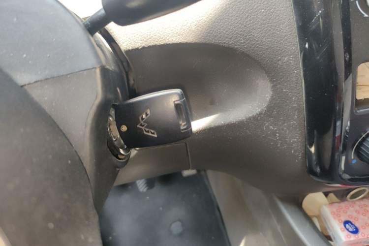 Used Wuling Rongguang V 2015 1.5L Base Version Vehicle Key