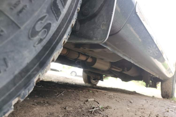 Used Wuling Rongguang V 2015 1.2L Practical Model Chassis Front Left
