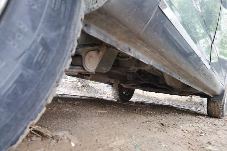 Used Wuling Rongguang V 2015 1.2L Practical Model Chassis Rear Right
