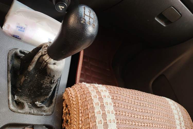 Used Wuling Rongguang V 2015 1.2L Standard Version Gear Lever