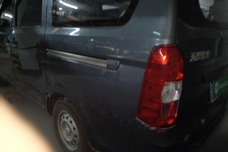Used Wuling Rongguang V 2015 1.2L Practical Model Rear Left 45 Deg