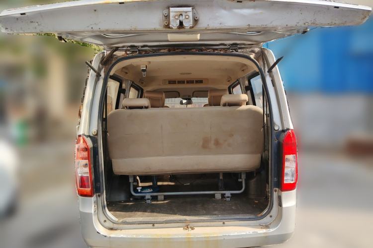 Used Wuling Rongguang V 2015 1.2L Standard Version Trunk