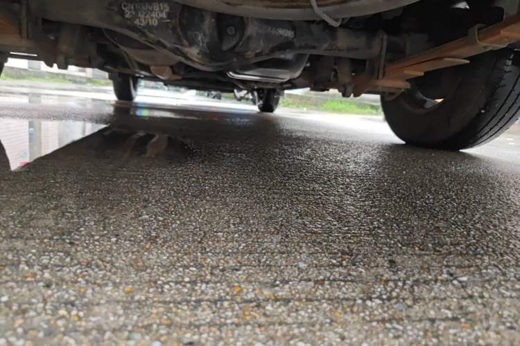 Used Wuling Rongguang V 2015 1.5L Standard Version Chassis Rear