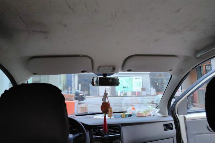 Used Wuling Rongguang V 2015 1.2L Practical Model Headliner