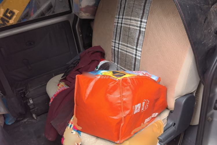 Used Wuling Rongguang V  Left Rear Seat