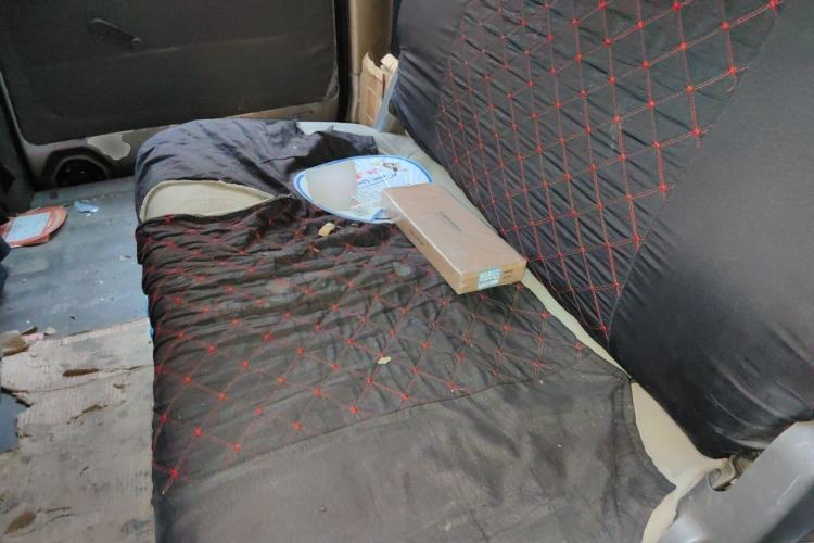 Used Wuling Rongguang V 2015 1.2L Practical Model Left Rear Seat