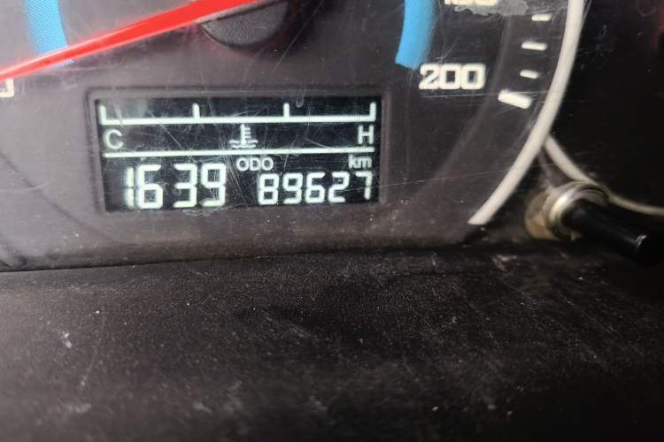 Used Wuling Rongguang V  Odometer Close Up