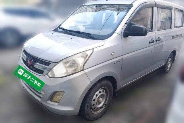 Wuling Rongguang V 2015 1.5L Practical Version usado