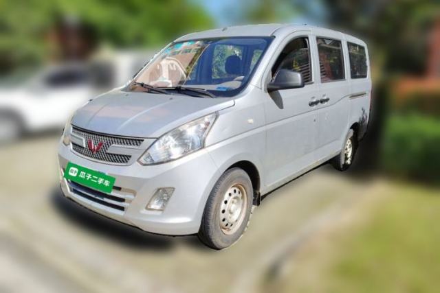 Used Wuling Rongguang V 2015 1.2L Practical Model