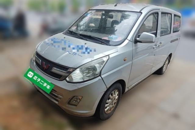Used Wuling Rongguang V 2015 1.2L Base Version