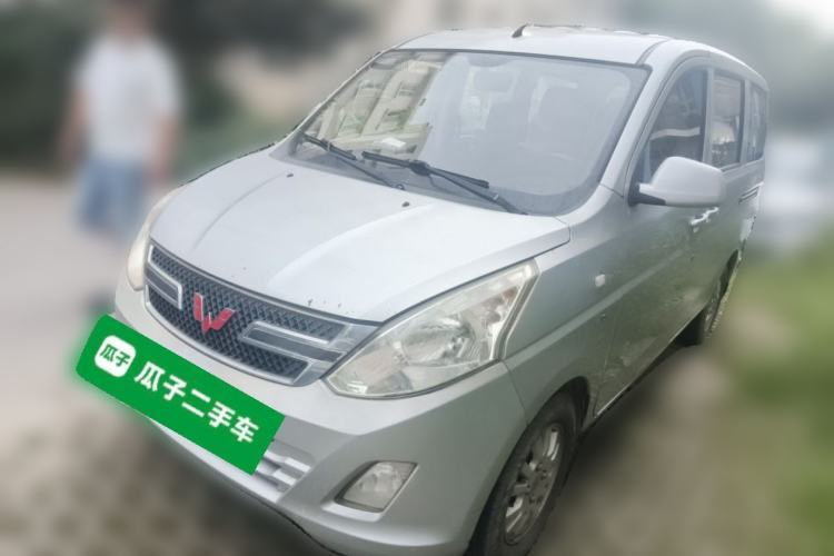 Used Wuling Rongguang V 2015 1.5L Base Version Guazi used car, China used car export, Used car for sale, Used  cars, Cheapest cars for sale